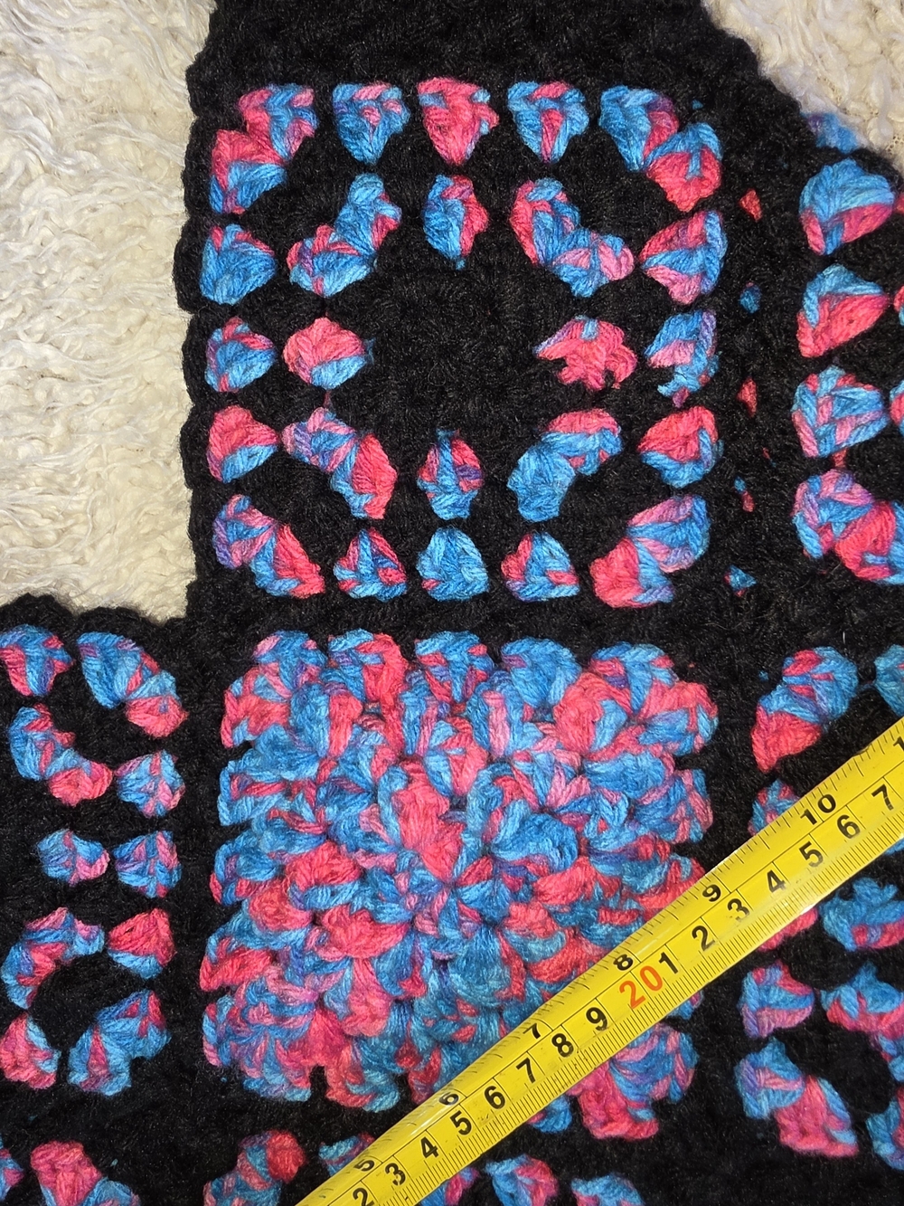 NWT Handmade Pink Blue and Black Crochet "Granny Tote Shoulder Bag" - Picture 8 of 8